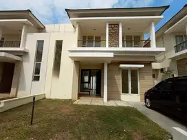 Disewakan Rumah Bagus Cluster Citra Suvarna Sutera