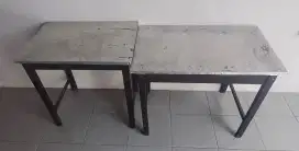 Meja Kayu (2 buah)