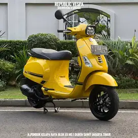 PIAGGIO VESPA S 125 IGET LED Tahun 2021 WARNA YELLOW SOLE PERFECT COND