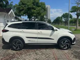 Toyota Rush TRD S 2020 Matic Putih Favorit