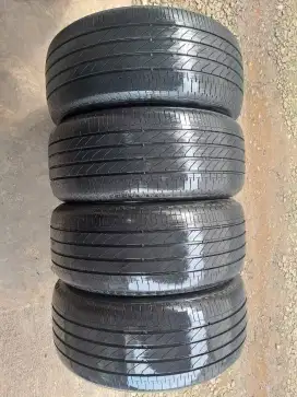 Ban 235/50/18 Bridgestone Turanza T005A 4pc
