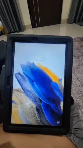 Dijual murahh  samsung tab a8 LTE.