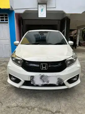 Brio satya 2022 mulus,mobil pribadi