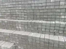 Paving Block, Segi empat abu, Conblock, Conblok, Konblock, Konblok