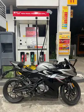 Jual CEPAT CFMOTO 250SR Tahun 2023 – Kondisi Mulus, Pajak Hidup!
