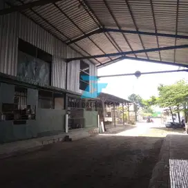 Dijual atau Disewakan Gudang Raya Kedamean Gresik Surabaya Jawatimur