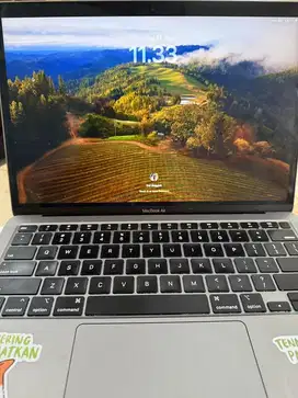Macbook air m1 8/256gb ibox