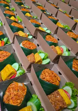 Menerima pesana  nasi box untuk berbagai macam acara