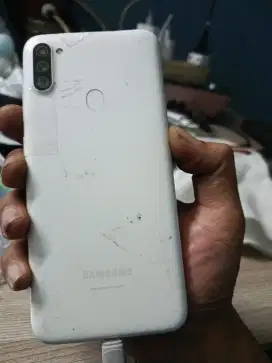 Galaksi samsung a11 ori Lcd batray awet