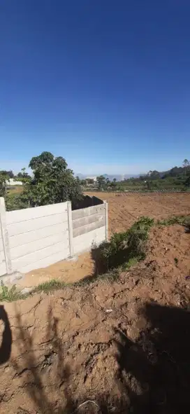Pagar panel pembatas