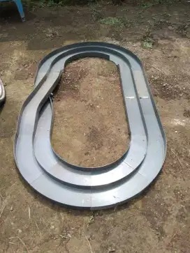 Track balapan Tamiya