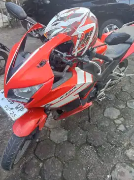 Dijual Cepat CBR 2015 HARGA RAMAH