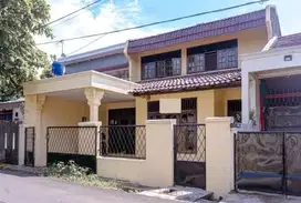 Jual Rumah 2 Lantai Strategis di Pondok Ranji Tangerang Selatan