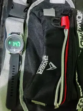 Jual Jam tangan plus Tas Pinggang