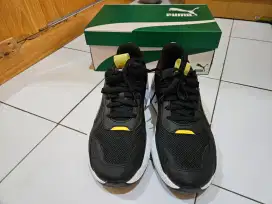 Sepatu Running PUMA RS-X