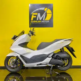 Honda PCX 2024 putih km low remote dan barcode lengkap