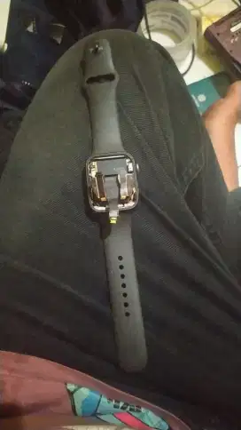 Jam apple watch gen 4 44mm tanpa lcd