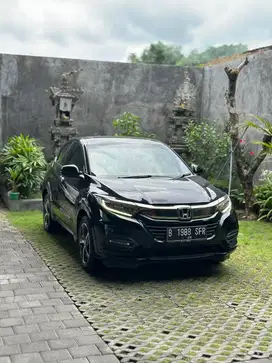 HRV PRESTIGE 2020 MATIC LOW KM TERIMA DK