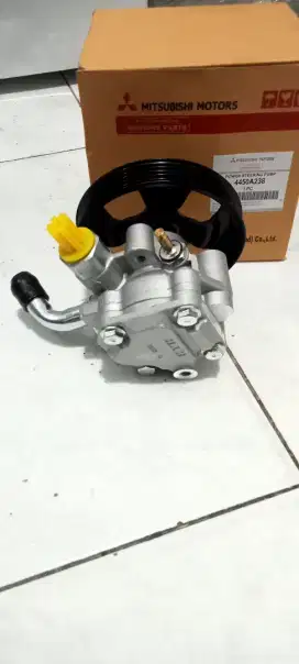 Pompa Power Steering 4N15 Triton 2,4 KL1T PAJERO SPORT DAKAR 4450A238