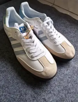 Sepatu adidas SAMBA OG HALO BLUE GUM