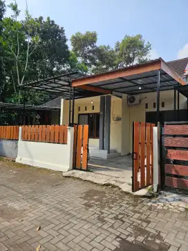 Disewakan di Utara Candi Kedulan dekat LPMP dekat Exit Tol Kalasan