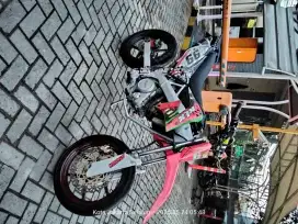 Bahan Vixion SS Lengkap Plat F