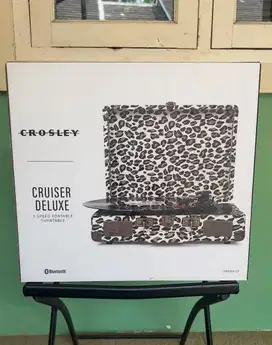 Crosley turntable