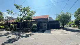 Rumah Disewakan/Dikontrakkan Kantor Tempat Usaha Rungkut Asri Merr