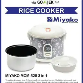 Rice Cooker / Magic Com 1,8 Liter MIYAKO MCM-528 .