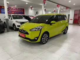 Spesial toyota Sienta 1.5 V A/T 2020