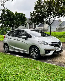 Honda Jazz RS CVT AT 2014