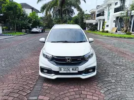 MOBILIO RS CVT 2018 ISTIMEWA
