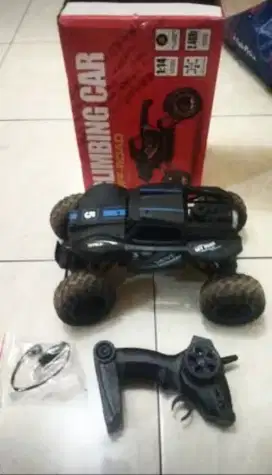 Jual Cepat Mobilan Remot Climbing Car Hight Speed 4 WD OFF Road RC Car