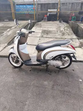 SCOOPY KARBU 2012