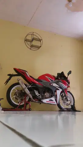Jual motor cbr150 2016