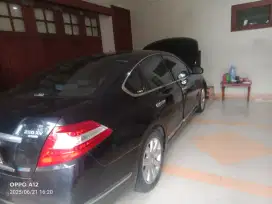 Nissan teana 2010