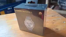 Huawei Watch GT 5