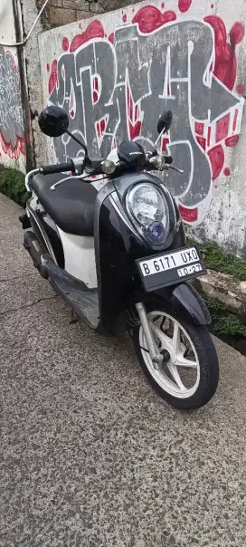 Honda scoopy 2012