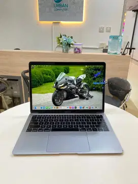 MacBook Air 2018 Intel Core i5 8/256GB