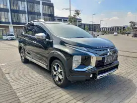 (KM 25rb) Mitsubishi Xpander 1.5 Cross Premium Package AT 2021 Hitam