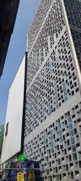 DIJUAL! 2 GEDUNG KANTOR LOKASI STRATEGIS DI KAWASAN KEMANGGISAN JAKBAR