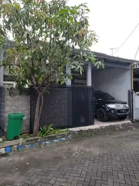 Dijual Rumah siap huni di Grand Royal Regency Wage Sidoarjo