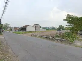Dalam Ringroad, Dekat UMY & Titik Nol Jogja,  Cocok Usaha atau Hunian
