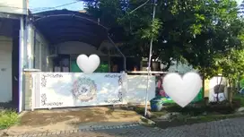 Rumah Strategis Untuk Usaha dan Kos Lokasi Bangah Gedangan Sidoarjo