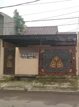 Rumah Bagus Dijual Cepat  Di Perumahan Simprug Poris