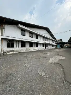 Gudang industri Leuwigajah Luas di Bandung