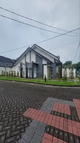 DIJUAL RUMAH PURI SAFIRA MENGANTI GRESIK SANGAT MURAH