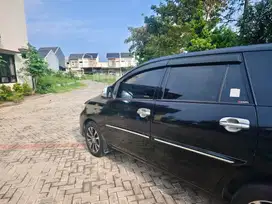 Toyota Kijang Innova 2014 Diesel