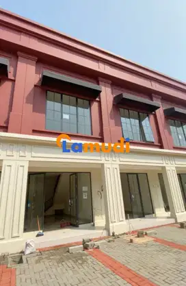 Ruko 2M an di Pusat Kuliner Viral Gading Serpong