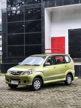 DP 19JT // DAIHATSU XENIA Li Deluxe+ MT 2009
